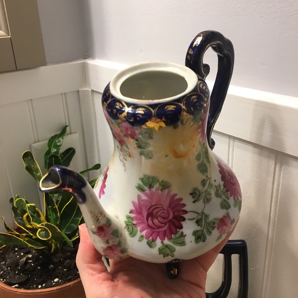 Vintage 1800’s Japanese hand painted pitchers - Picture 5 of 12